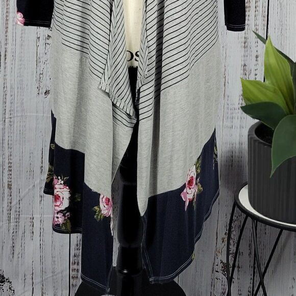 Maurices Color Block Floral Striped Medium Long Flowy Loose Fit Cardigan Shawl - Picture 3 of 8